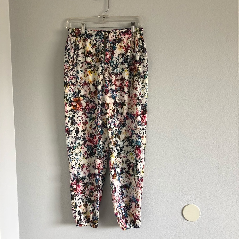 Zara Trafaluc Floral Print Pants Sz Small